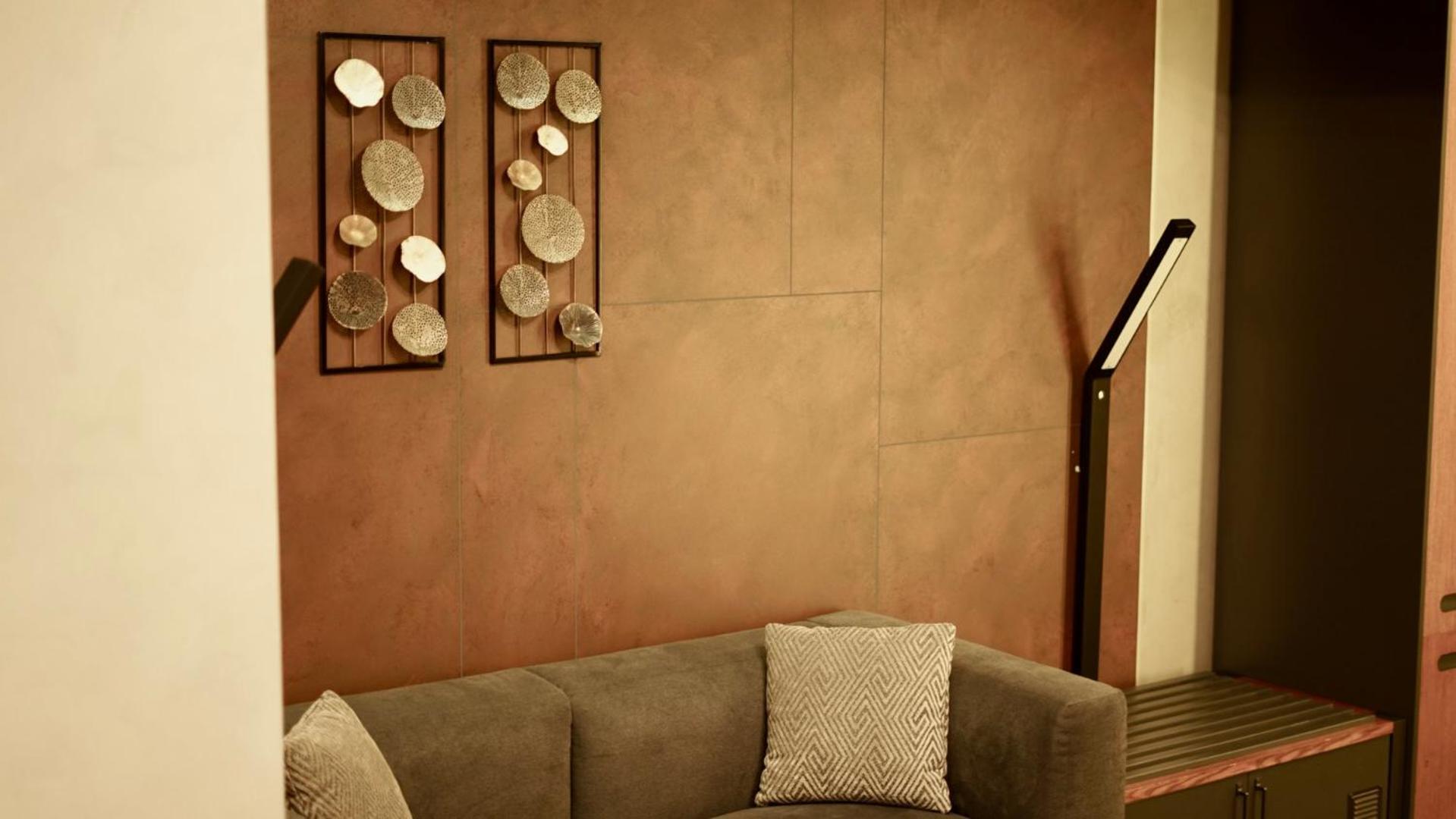 Mojo Hall Hotel Lutsʼk Dış mekan fotoğraf